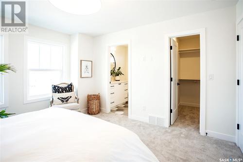 555 Fast Way, Saskatoon, SK - Indoor Photo Showing Bedroom