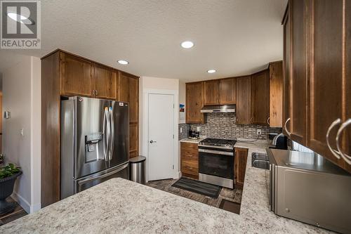 3003 Vista Ridge Drive, Prince George, BC - Indoor Photo Showing Kitchen