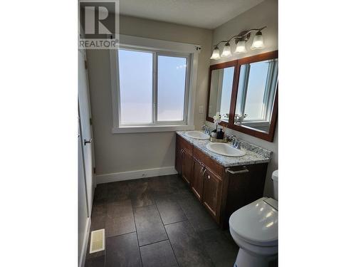 3003 Vista Ridge Drive, Prince George, BC - Indoor Photo Showing Bathroom