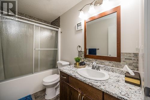 3003 Vista Ridge Drive, Prince George, BC - Indoor Photo Showing Bathroom