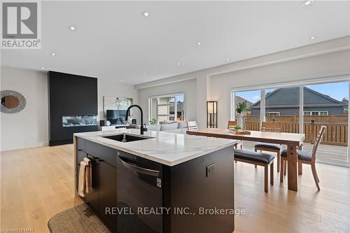 77 Kensington Street, Welland, ON - Indoor Photo Showing Kitchen