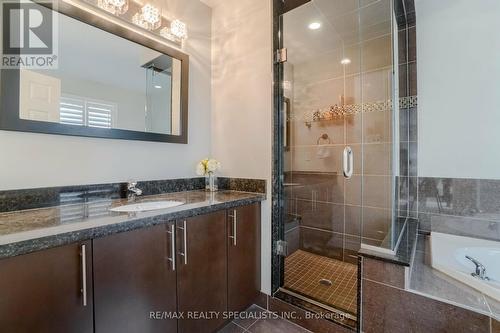 79 Padua Crescent, Hamilton (Stoney Creek), ON - Indoor Photo Showing Bathroom