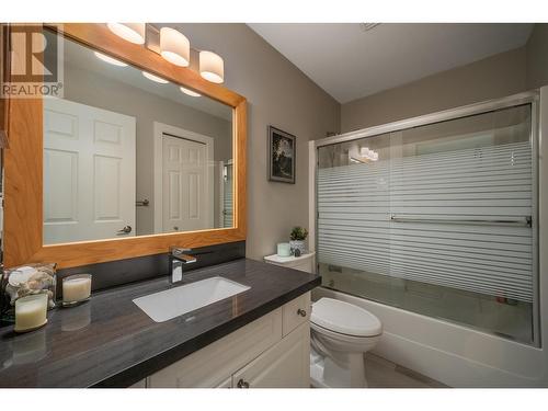 1290 Menu Road, West Kelowna, BC - Indoor Photo Showing Bathroom