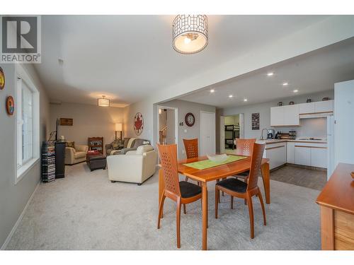 1290 Menu Road, West Kelowna, BC - Indoor Photo Showing Dining Room