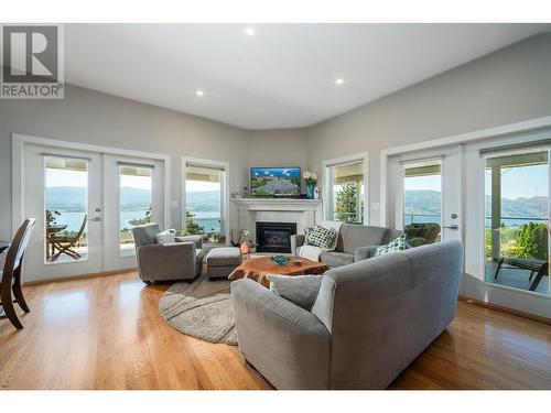 1290 Menu Road, West Kelowna, BC - Indoor Photo Showing Living Room With Fireplace