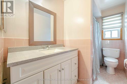 124 Firgrove Crescent, Toronto (Glenfield-Jane Heights), ON - Indoor Photo Showing Bathroom