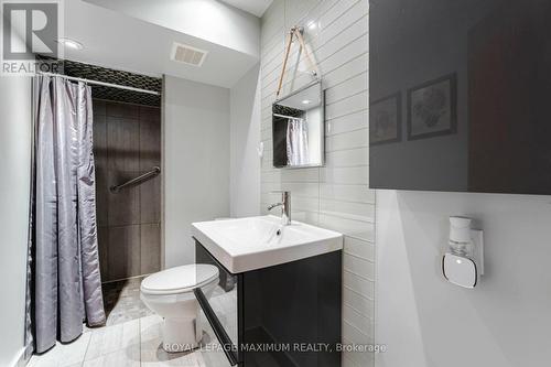 124 Firgrove Crescent, Toronto (Glenfield-Jane Heights), ON - Indoor Photo Showing Bathroom