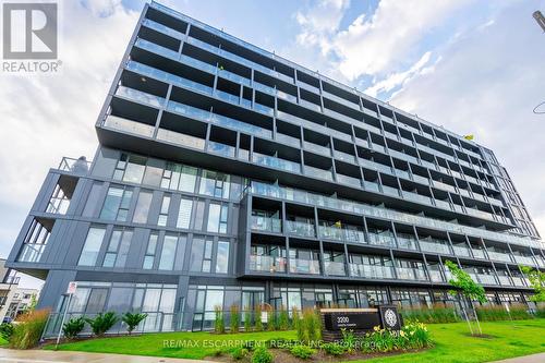 B717 - 3200 Dakota Common, Burlington (Alton), ON - Outdoor With Balcony With Facade