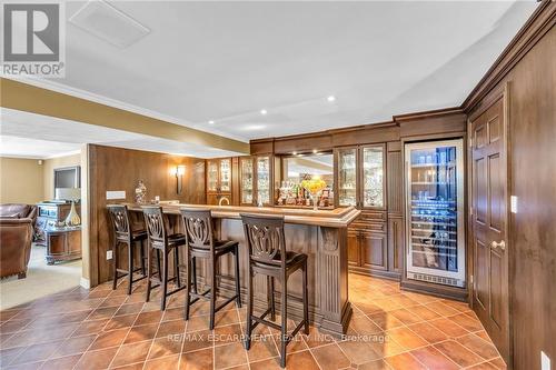 32 Haldimand Trail, Haldimand, ON - Indoor Photo Showing Dining Room