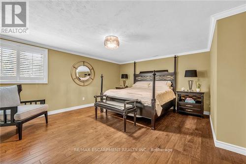 32 Haldimand Trail, Haldimand, ON - Indoor Photo Showing Bedroom