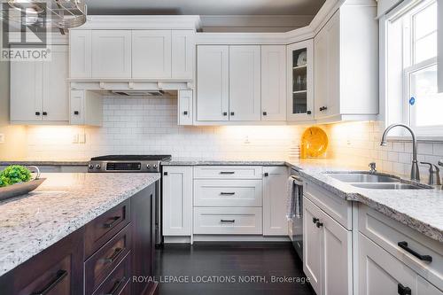 159 Grand Cypress Lane, Blue Mountains (Blue Mountain Resort Area), ON - Indoor Photo Showing Kitchen With Double Sink With Upgraded Kitchen