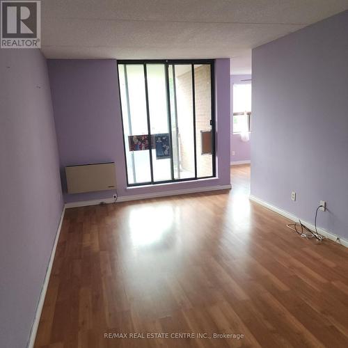 307 - 65 Silvercreek Parkway N, Guelph, ON - Indoor Photo Showing Other Room