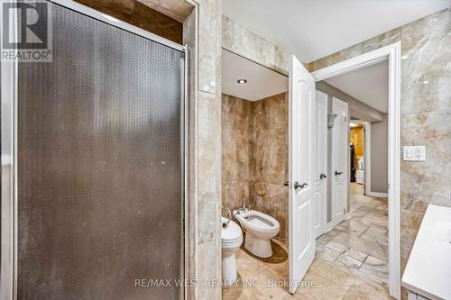 143 Monterey Road, Vaughan, ON - Indoor Photo Showing Bathroom