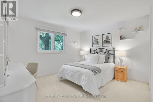 1446 Durham Street, Oakville (Eastlake), ON - Indoor Photo Showing Bedroom