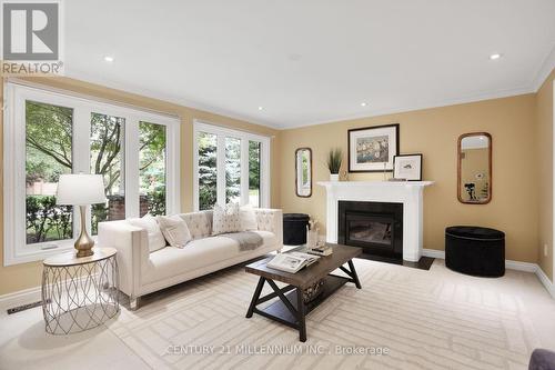 1446 Durham Street, Oakville (Eastlake), ON - Indoor Photo Showing Living Room With Fireplace