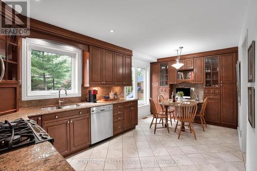 1446 Durham Street, Oakville (Eastlake), ON - Indoor Photo Showing Kitchen With Double Sink