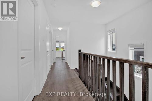 120 West Oak Trail, Barrie (Painswick South), ON - Indoor Photo Showing Other Room