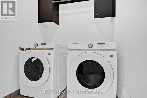 120 West Oak Trail, Barrie (Painswick South), ON - Indoor Photo Showing Laundry Room