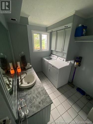 7082 Route 17, Saint-Quentin, NB - Indoor Photo Showing Laundry Room