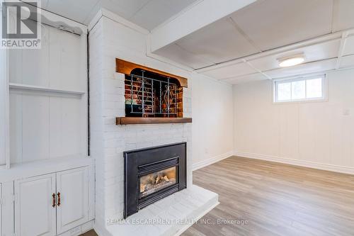 615 Cumberland Avenue E, Burlington (Appleby), ON - Indoor With Fireplace