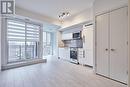 415 - 90 Glen Everest Road, Toronto (Birchcliffe-Cliffside), ON  - Indoor Photo Showing Kitchen 