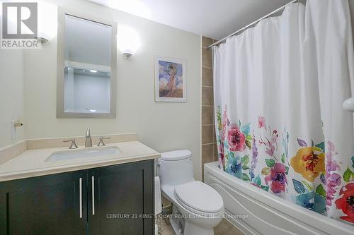 2225 - 238 Bonis Avenue, Toronto (Tam O'Shanter-Sullivan), ON - Indoor Photo Showing Bathroom