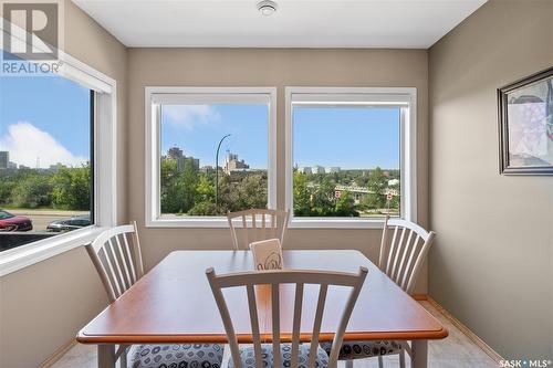 936 Saskatchewan Crescent E, Saskatoon, SK - Indoor Photo Showing Dining Room