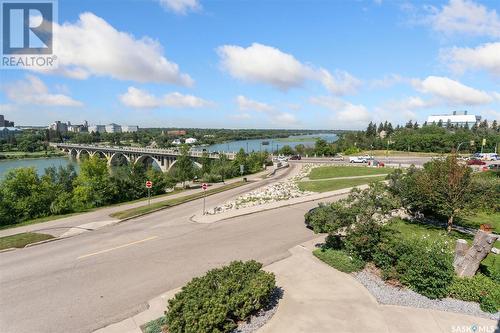 936 Saskatchewan Crescent E, Saskatoon, SK - Outdoor With View