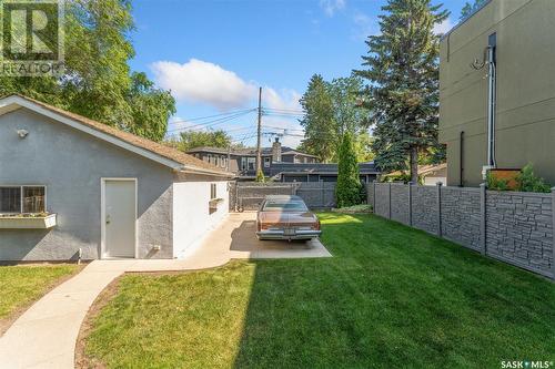 936 Saskatchewan Crescent E, Saskatoon, SK - Outdoor