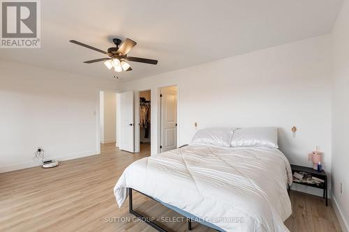 33 - 1820 Canvas Way, London, ON - Indoor Photo Showing Bedroom