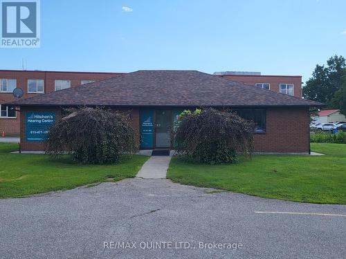 1 Mcfarland Drive, Prince Edward County (Picton), ON 