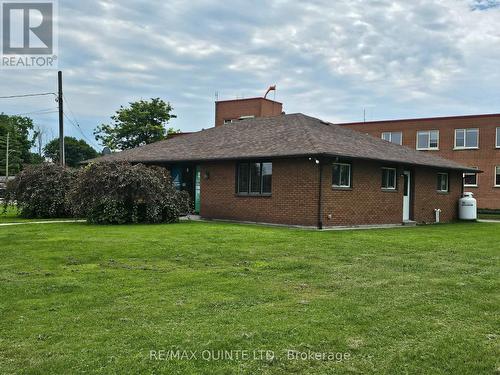 1 Mcfarland Drive, Prince Edward County (Picton), ON 