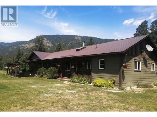 26 Byers Road, Cherryville, BC - Outdoor