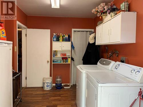 1017 94 Avenue, Dawson Creek, BC - Indoor Photo Showing Laundry Room