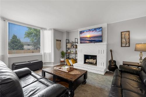 31 Trenholme Crescent, Hamilton, ON - Indoor Photo Showing Living Room With Fireplace