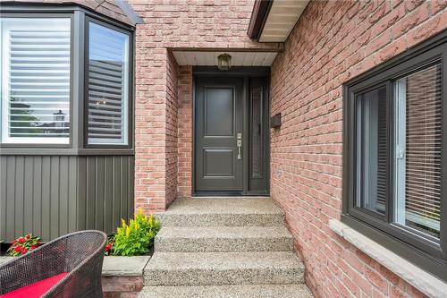 31 Trenholme Crescent, Hamilton, ON - Outdoor With Exterior