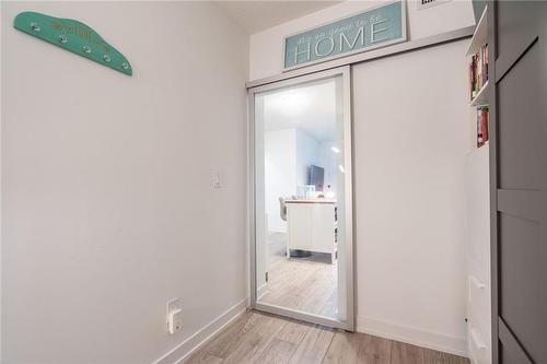 3200 Dakota Common|Unit #B717, Burlington, ON - Indoor Photo Showing Other Room