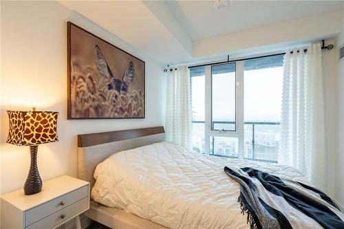 3200 Dakota Common|Unit #B717, Burlington, ON - Indoor Photo Showing Bedroom