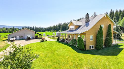 2990 50 Street, Salmon Arm, BC - Outdoor