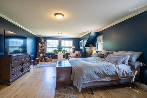 2990 50 Street, Salmon Arm, BC - Indoor Photo Showing Bedroom