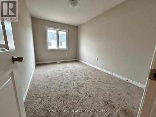 10 - 30 Mia Drive, Hamilton, ON - Indoor Photo Showing Other Room