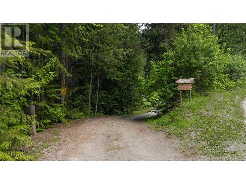 13165 3A Highway, Boswell, BC 