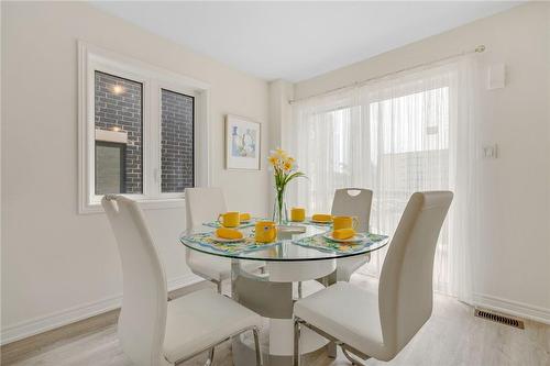 13 Roxanne Drive|Unit #121, Hamilton, ON - Indoor Photo Showing Dining Room