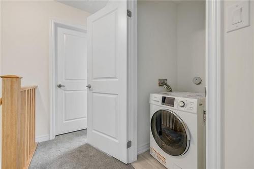 13 Roxanne Drive|Unit #121, Hamilton, ON - Indoor Photo Showing Laundry Room