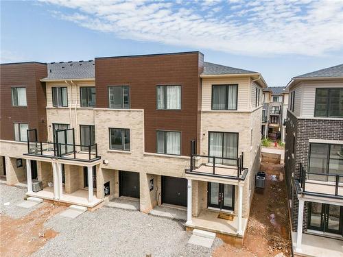 13 Roxanne Drive|Unit #121, Hamilton, ON - Outdoor With Balcony