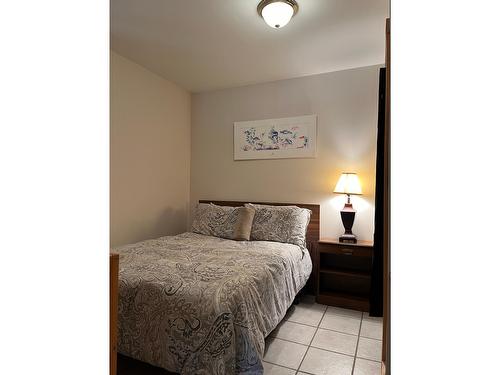 1630 Carol Street, Kaslo, BC - Indoor Photo Showing Bedroom