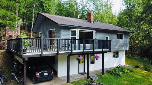 1630 Carol Street, Kaslo, BC - Outdoor With Deck Patio Veranda With Exterior