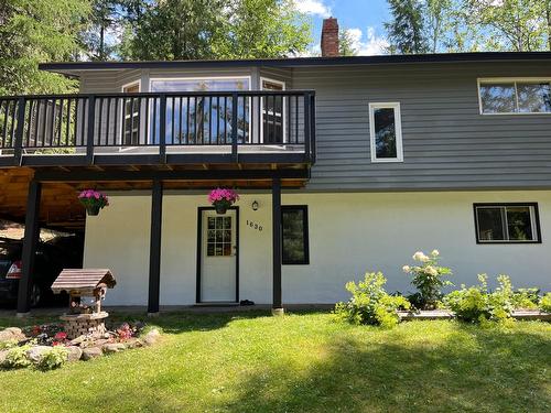 1630 Carol Street, Kaslo, BC - Outdoor