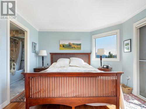 996 Galiano Road, Vernon, BC - Indoor Photo Showing Bedroom