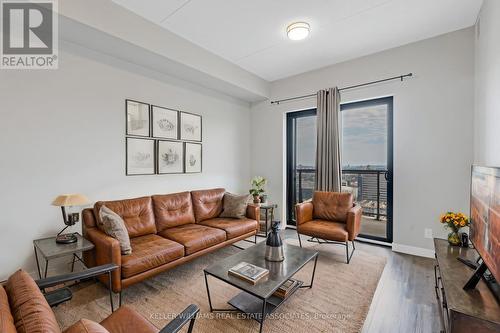 2013 - 15 Queen Street S, Hamilton (Central), ON - Indoor Photo Showing Living Room